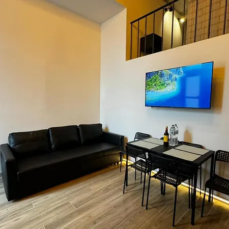 Vlc Apartahotel 3*